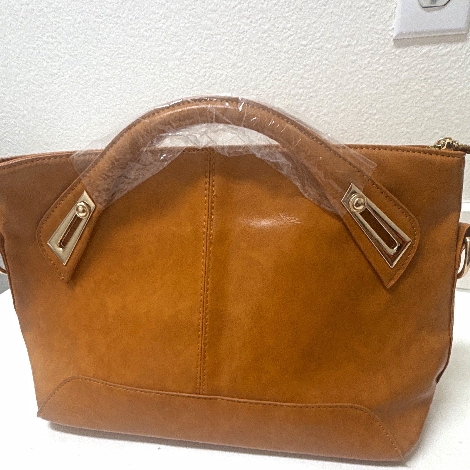 Brown Medium Satchel Top Handle Zip Closure w/ Detachable Crossbody Strap
