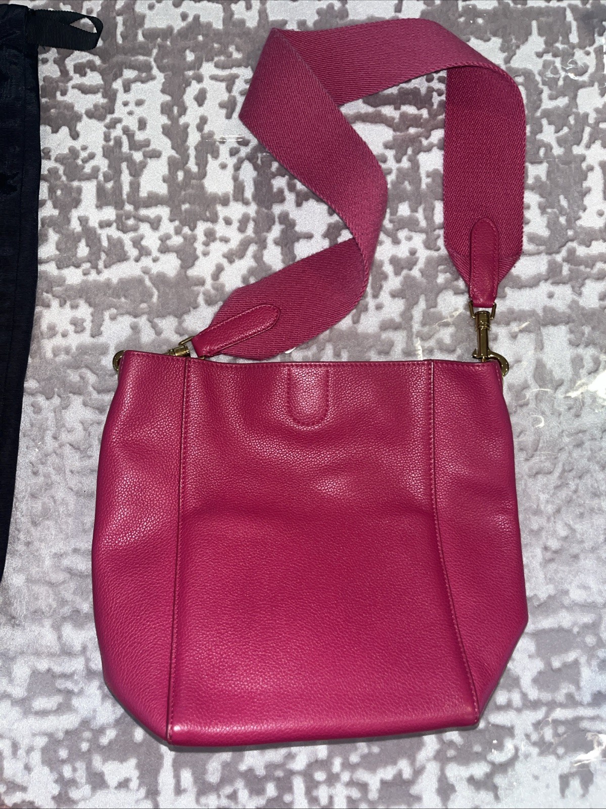 CELINE Sangle Small Bucket Bag Grained Leather Pink Used Amazing Condition