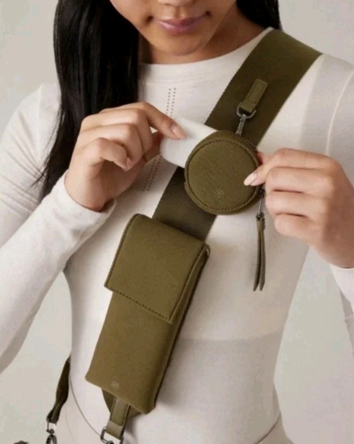 Athleta HTF Revive Modular Crossbody Bag AirPod Sunglass Acacia Olive Green
