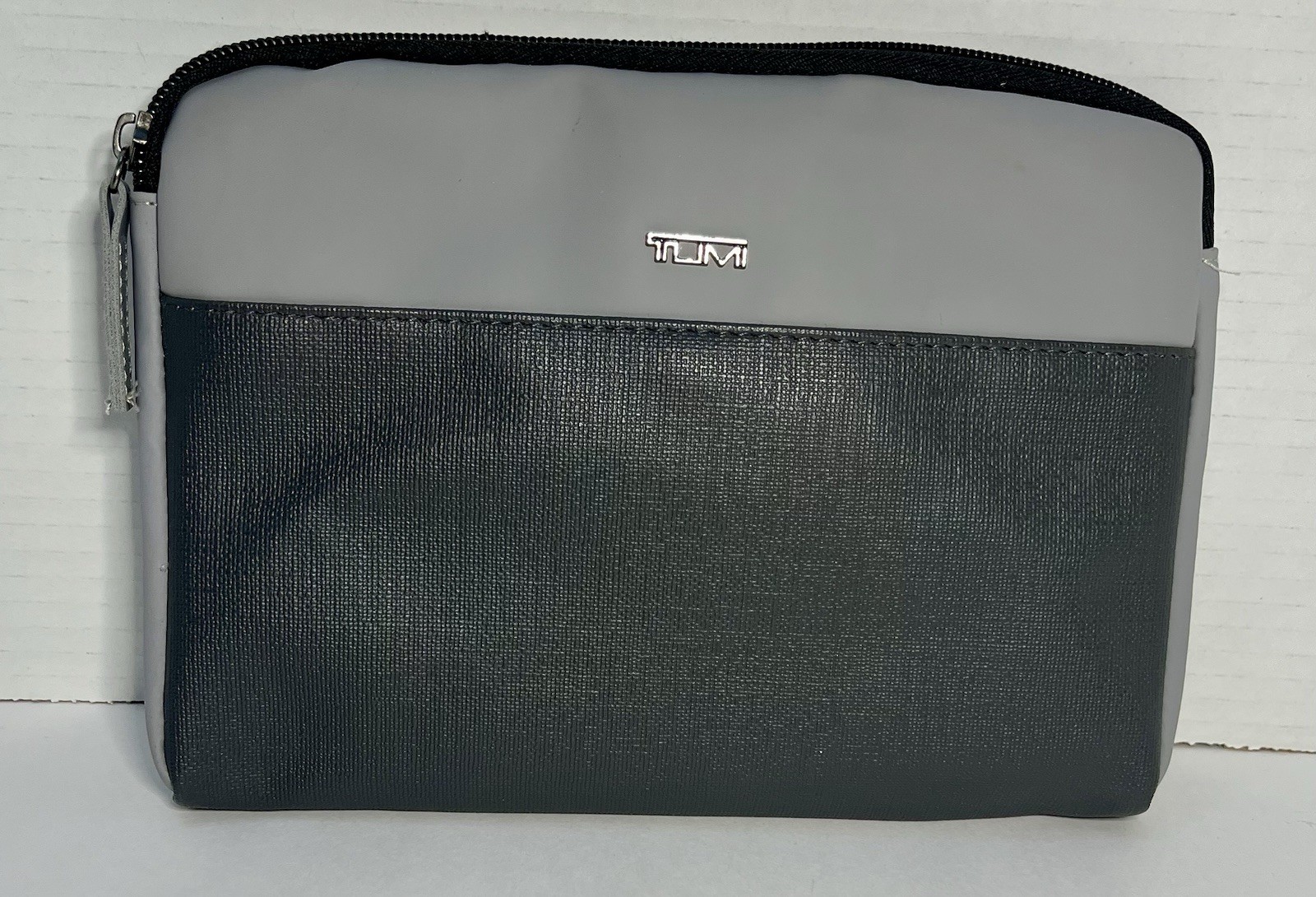 Tumi For Delta Zip Travel Pouch Cosmetic Beauty Bag Toiletries Two Tone Gray