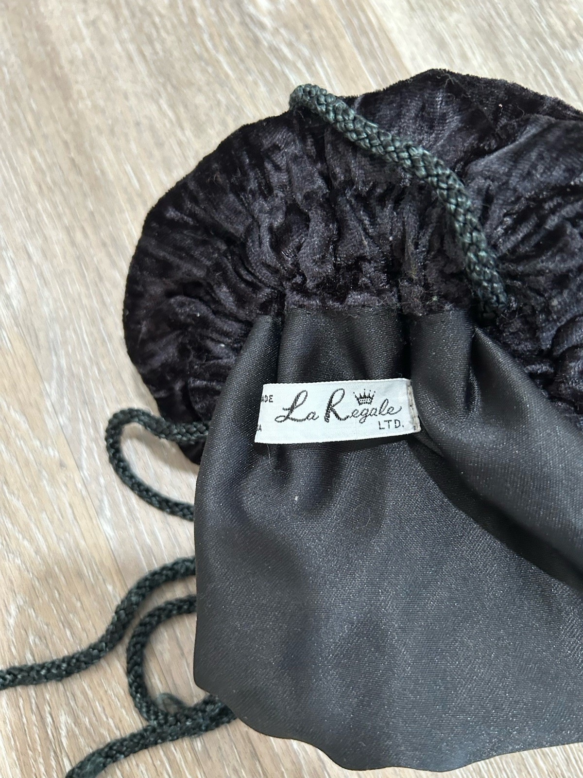 Vintage La Regale Drawstring Pouch Round Black Evening Bag Tassel Accent