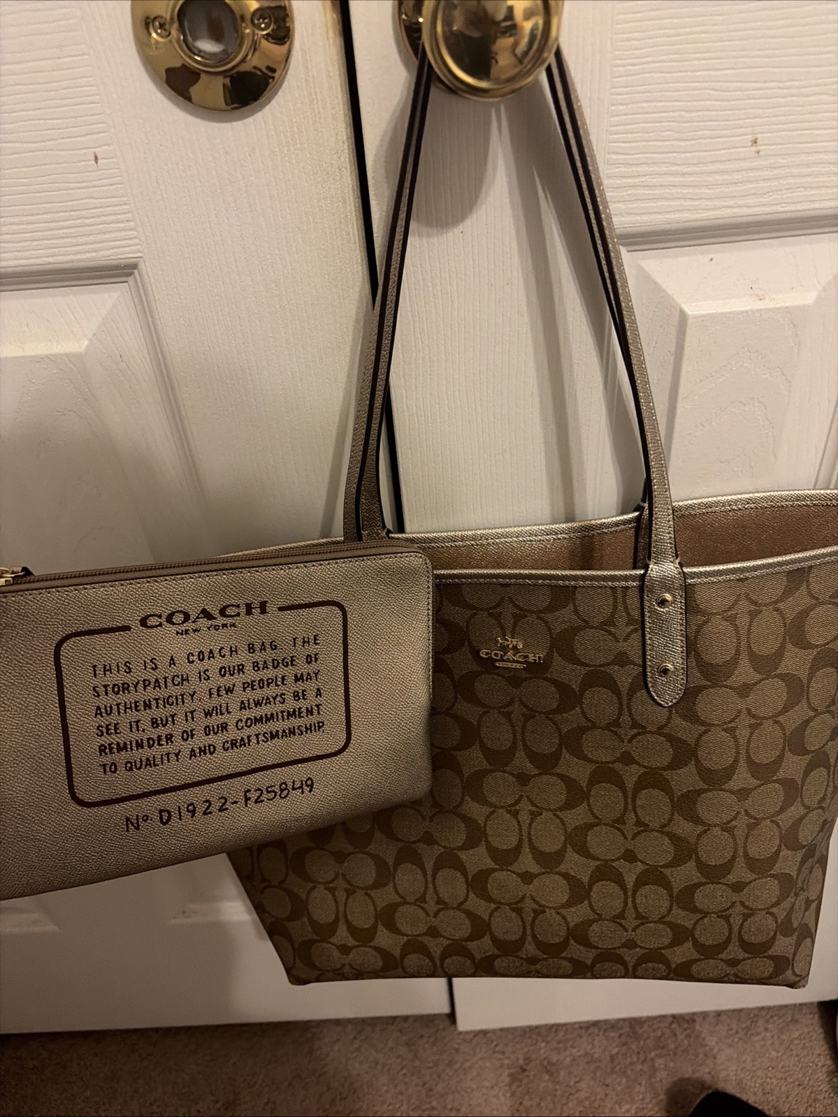 Coach REVERSIBLE CITY TOTE Signature Khaki Gold Metallic Purse with Bonus Pouch