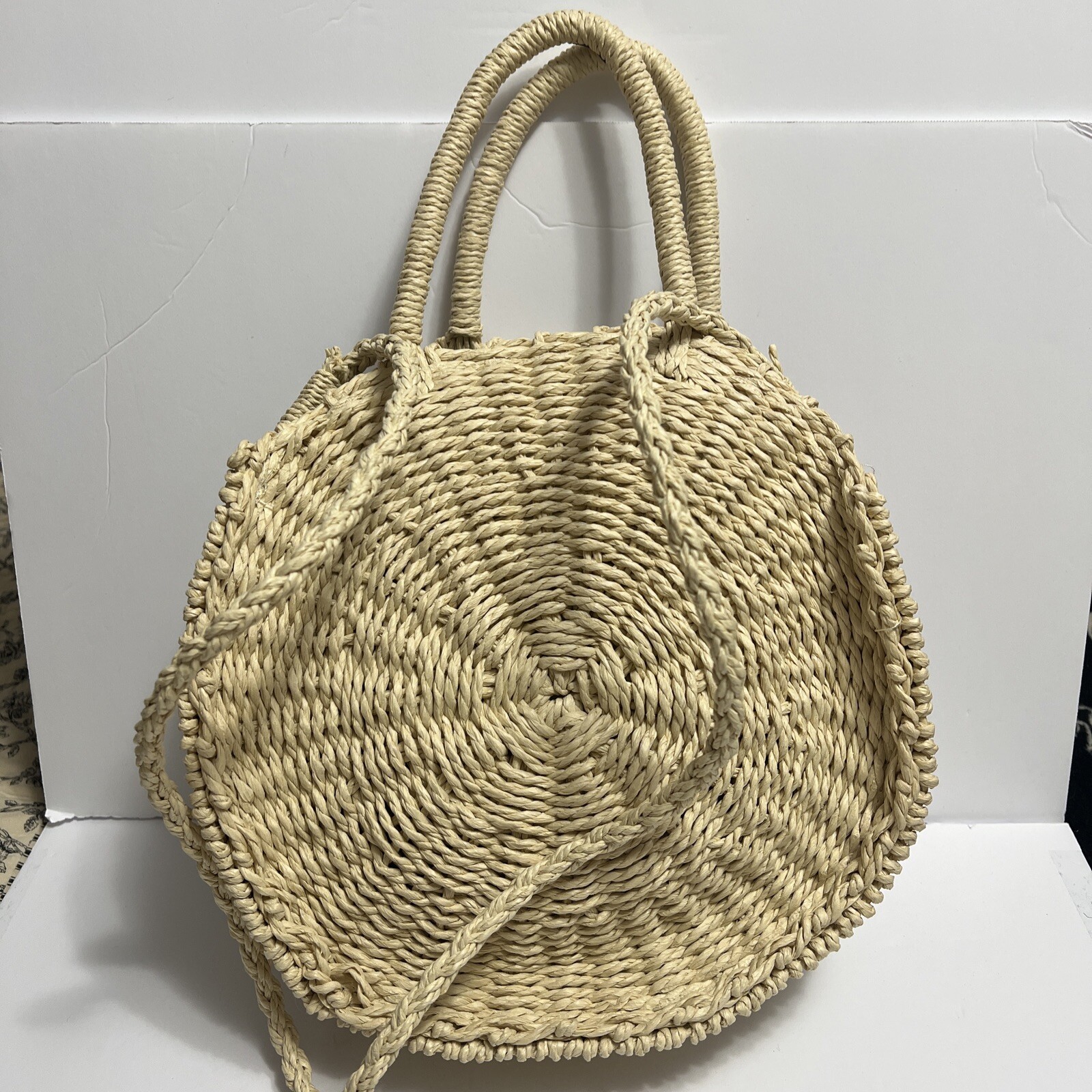 NWOT Straw Round Rattan Crossbody /handbag Ivory