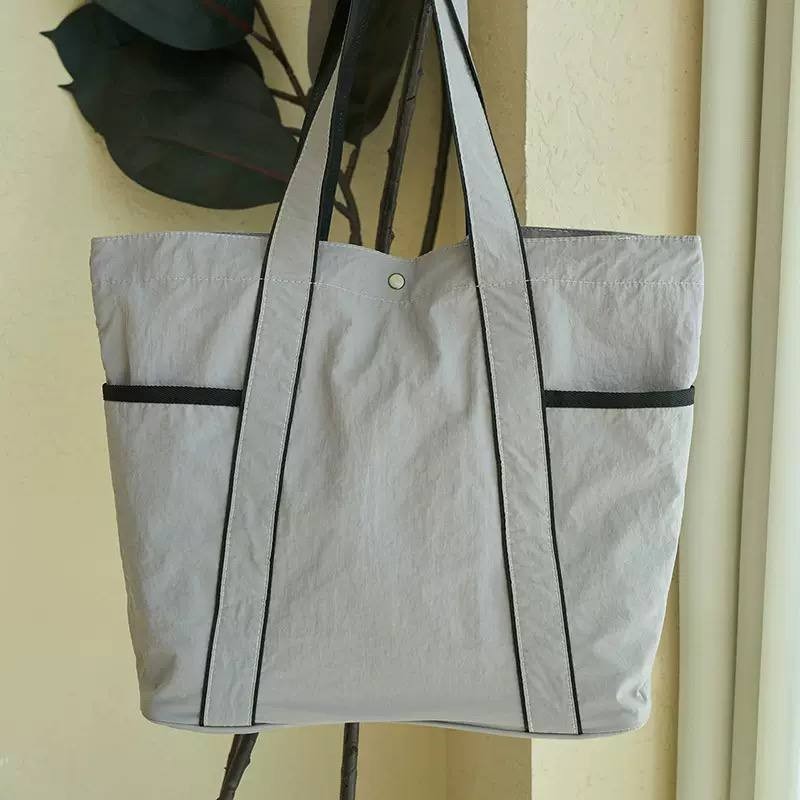 Light Gray Large Capacity Tote Bag Casual Shoulder Handbag 33x36x16cm