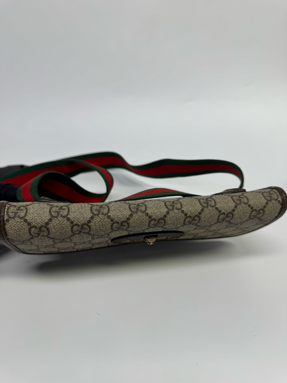 Gucci Neo Vintage GG Supreme Tiger Head Belt Bag Web Strap Beige Ebony Crossbody