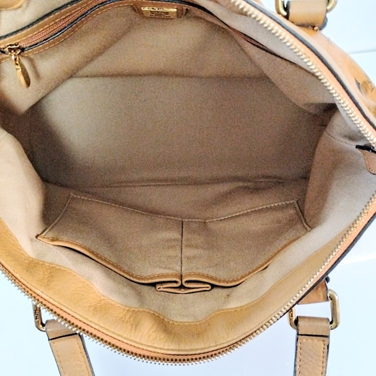 MCM Heritage Pleated Buckle Shoulder Bag Cognac Visetos 2-Way Tote Crossbody