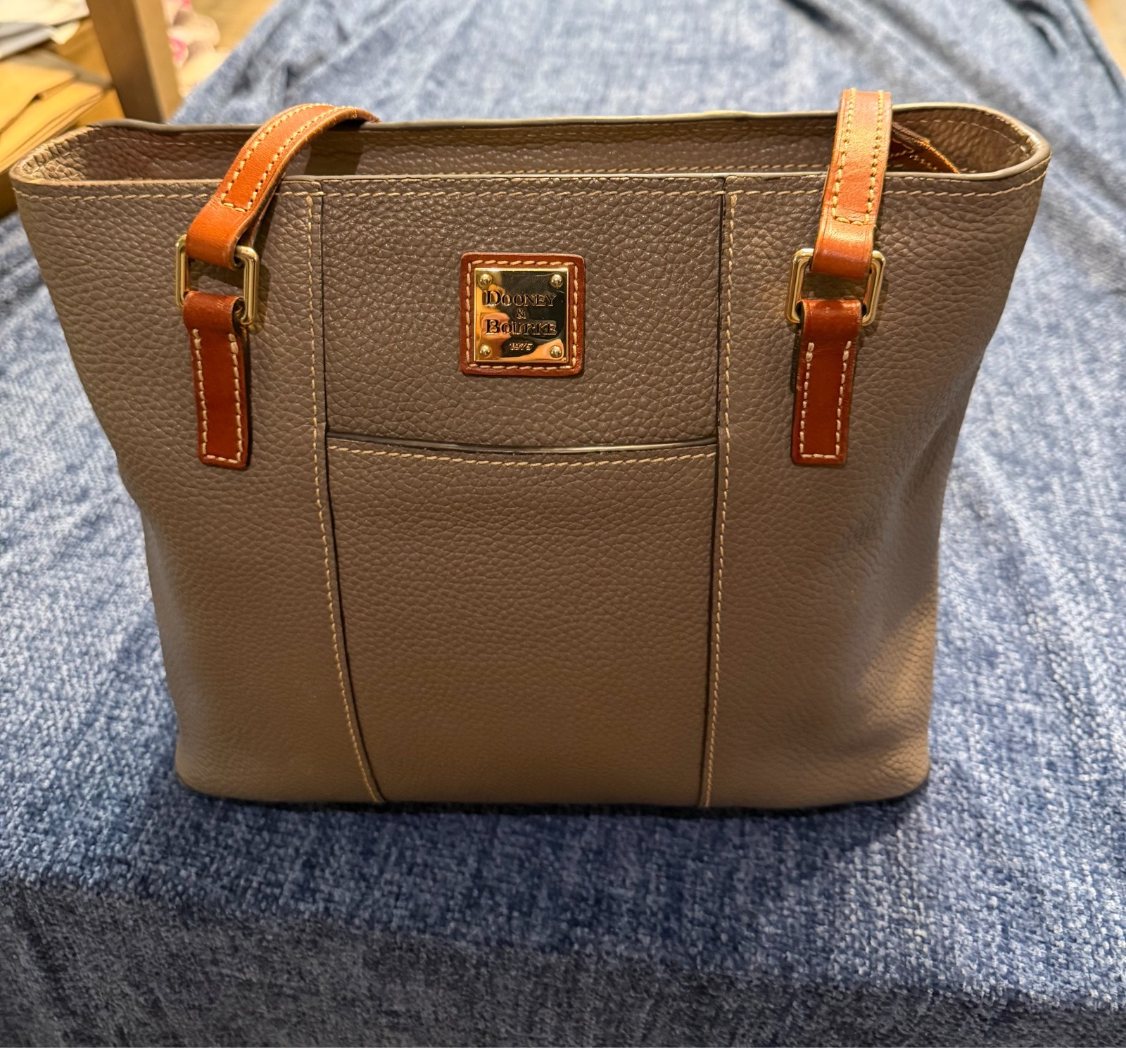purses and handbags dooney and bourke