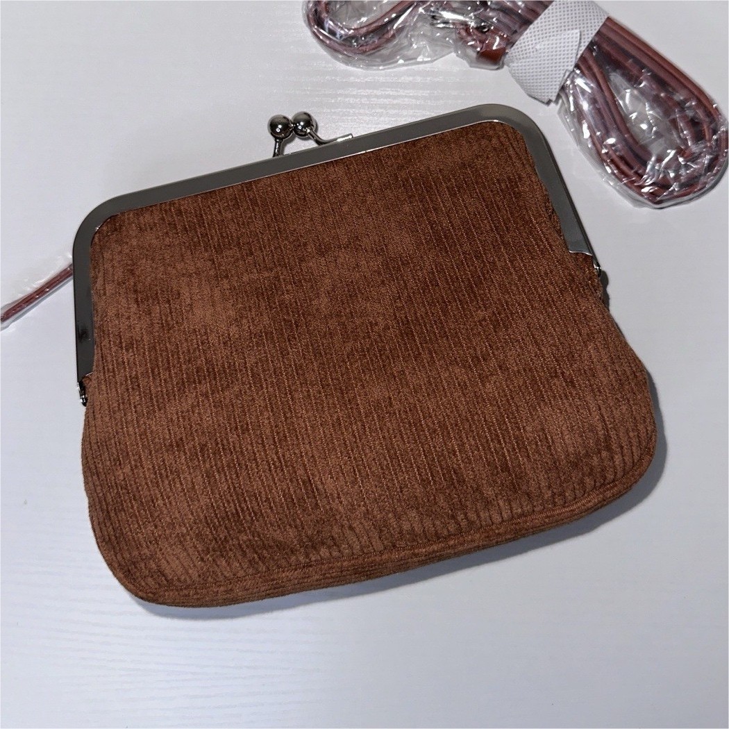 Brown Crossbody Bag Kiss Lock & Zipper Closure Detachable Strap Classic