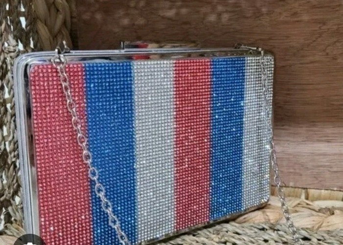 Red White Blue USA Flag Rhinestone Sequin Clutch Silver Chain Strap Clasp
