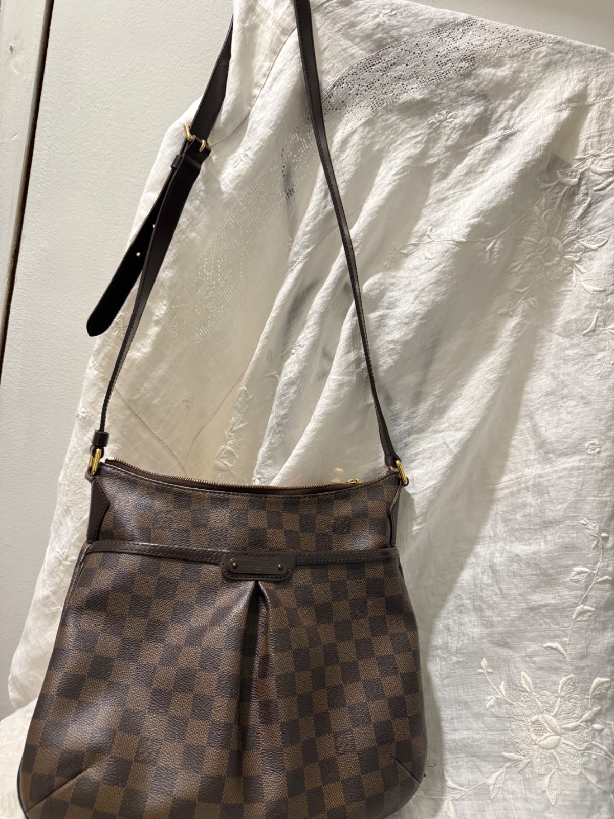 Authentic Louis Vuitton Bloomsbury PM Damier Ebene Crossbody Bag SP2150 France