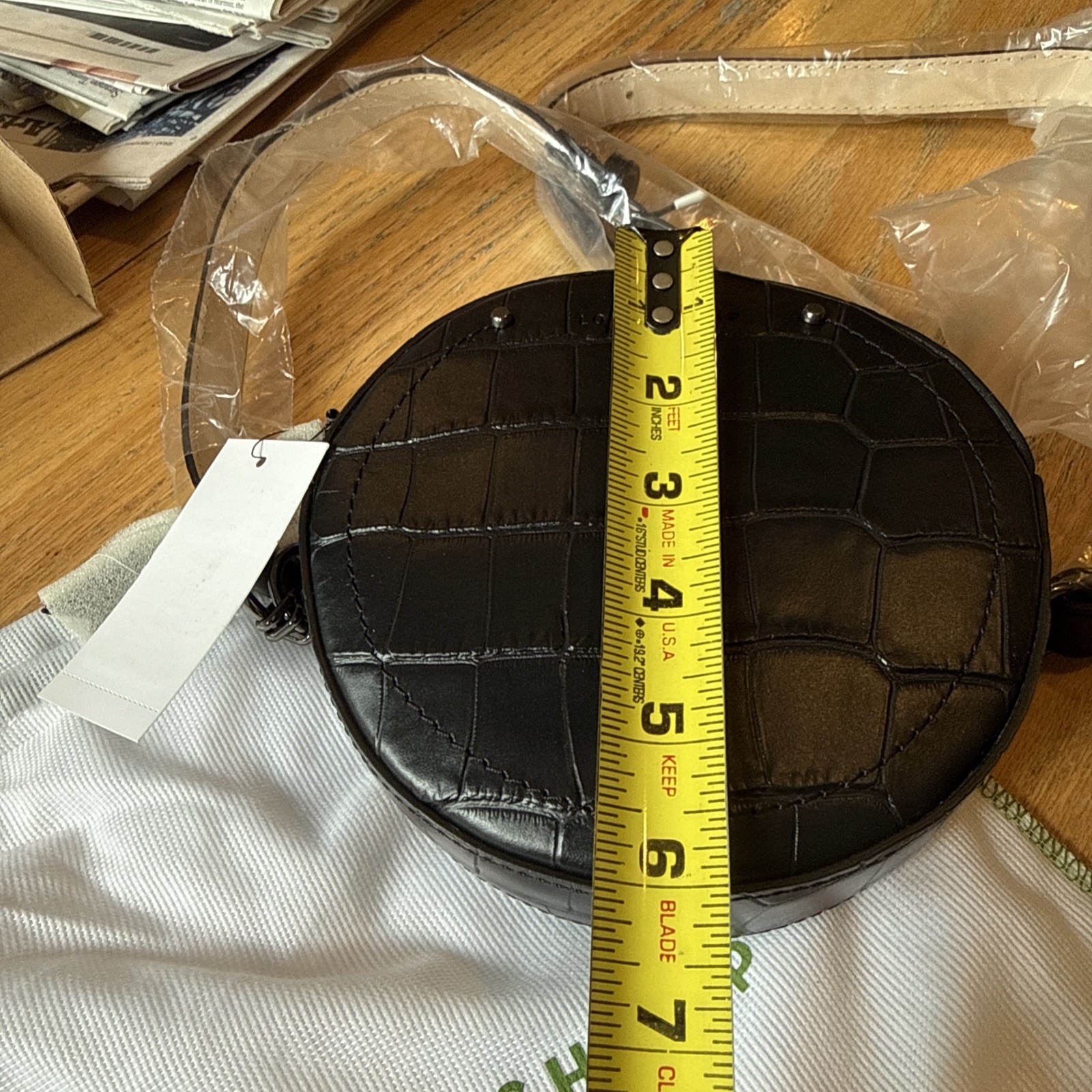 LONGCHAMP CrocoEmbossed Round Belt Bag Black 16cm Dia 4 5cm Authentic NWT
