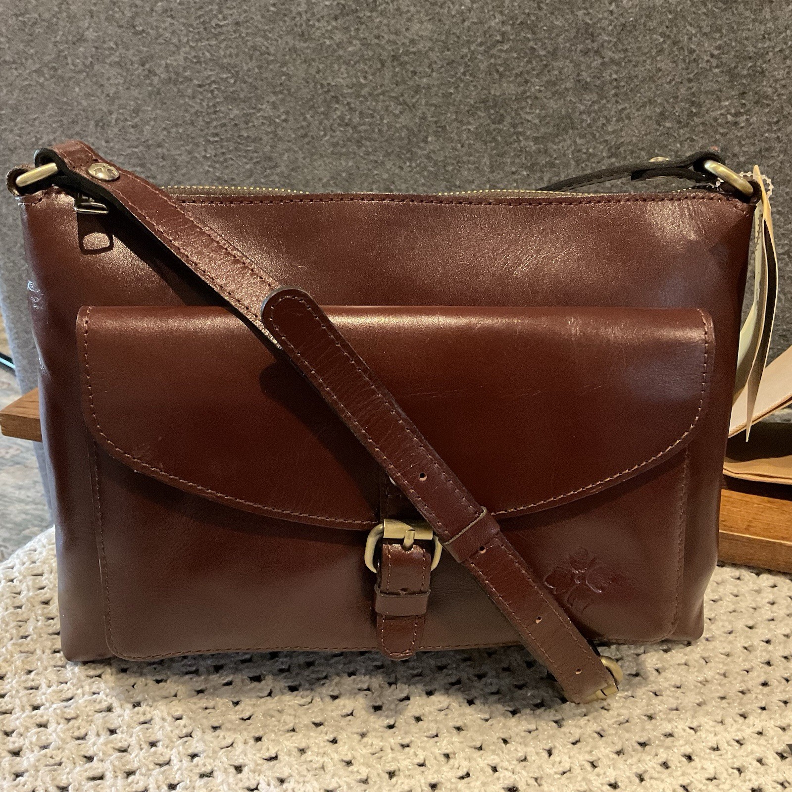 Patricia Nash Kirby East West British Tan Leather Crossbody W/Suede Lining