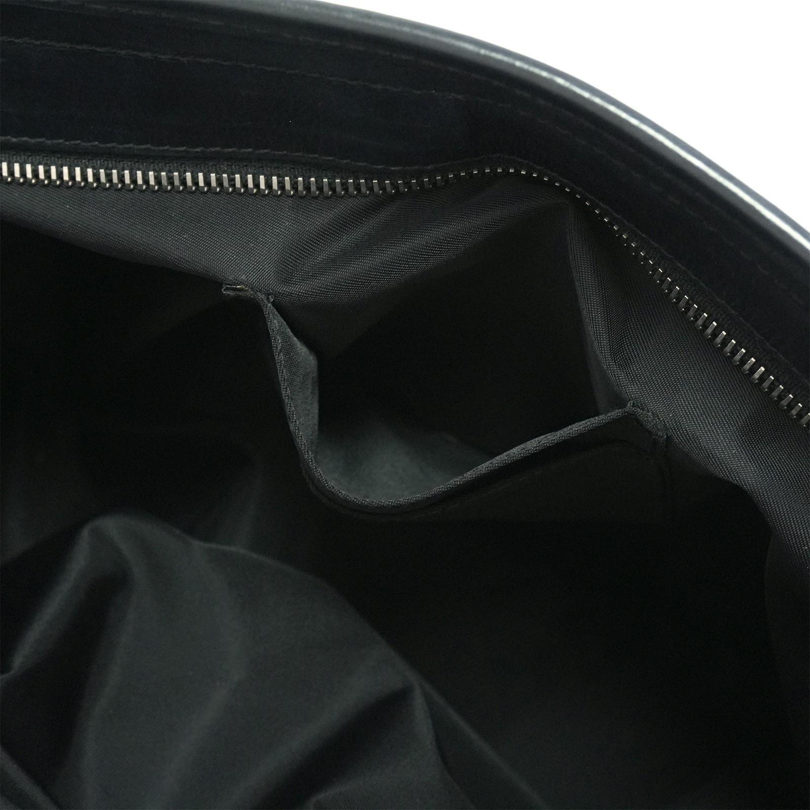 GUCCI Guccissima 322080 Messenger Bag 493075 Black Italy Auth #58556A
