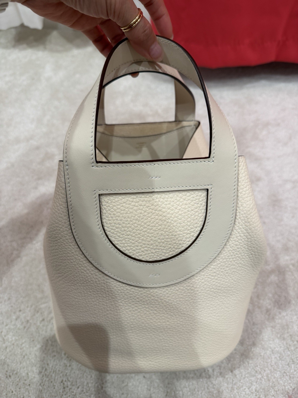 Hermès Nata in the loop 23 Gold Hardware clemence and swift