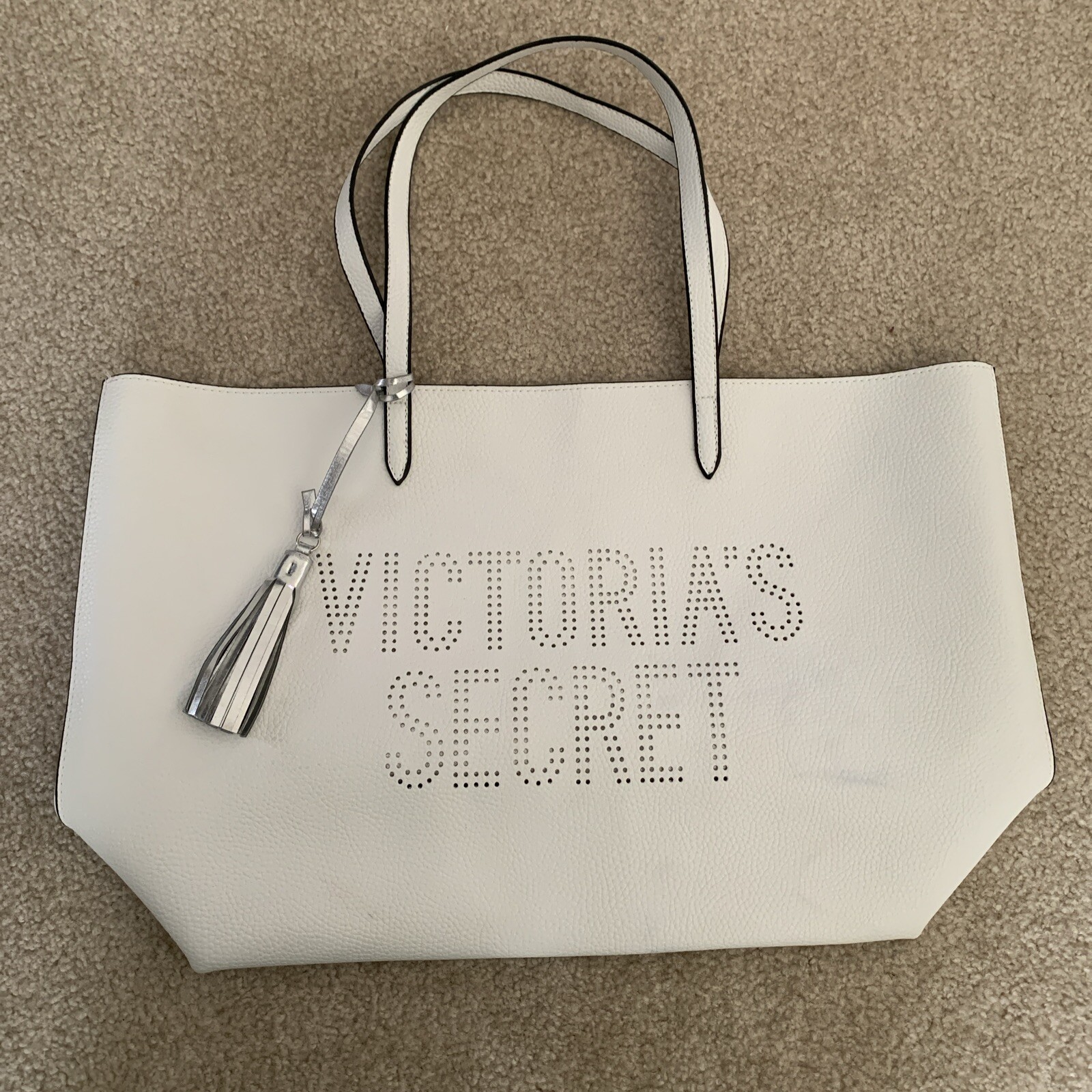 Victoria’s Secret White Faux Leather Large Weekender Tote Bag *see Photo/descrip