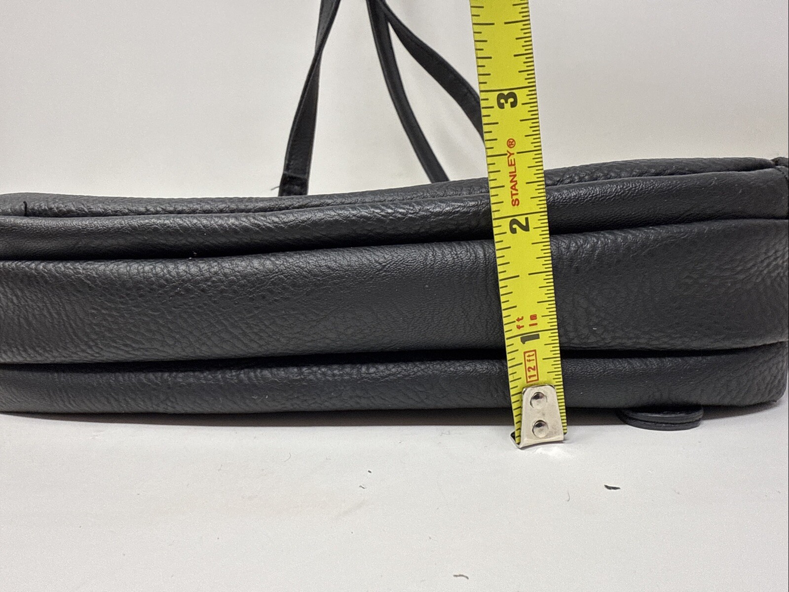 Multi Sac Zippy Triple Compartment Crossbody Bag / Black EUC