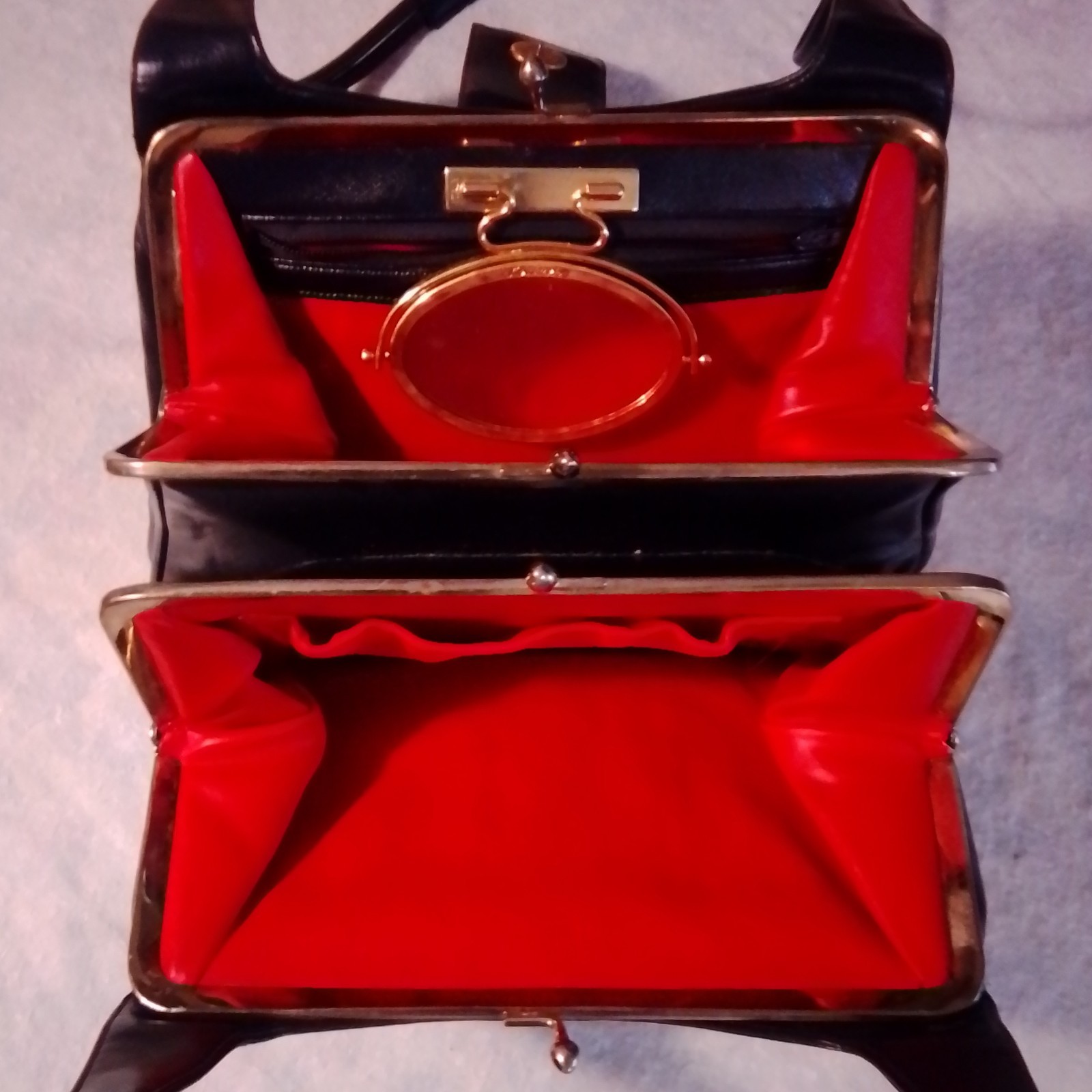 Enzo Angiolini Black Shoulder Bag Push Lock Red Lining Mirror Gold Hardware