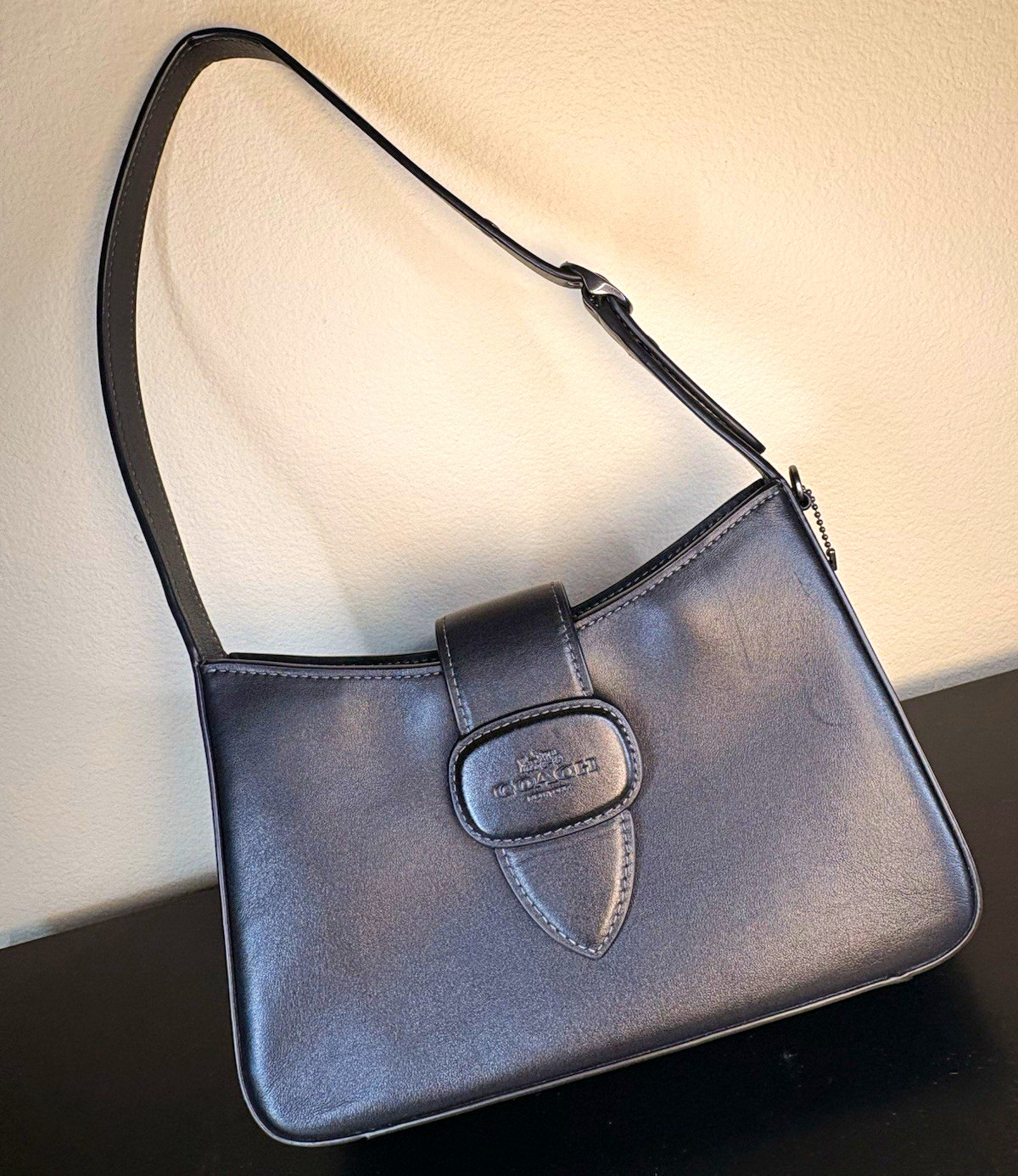 Coach black leather shoulder bag y2k