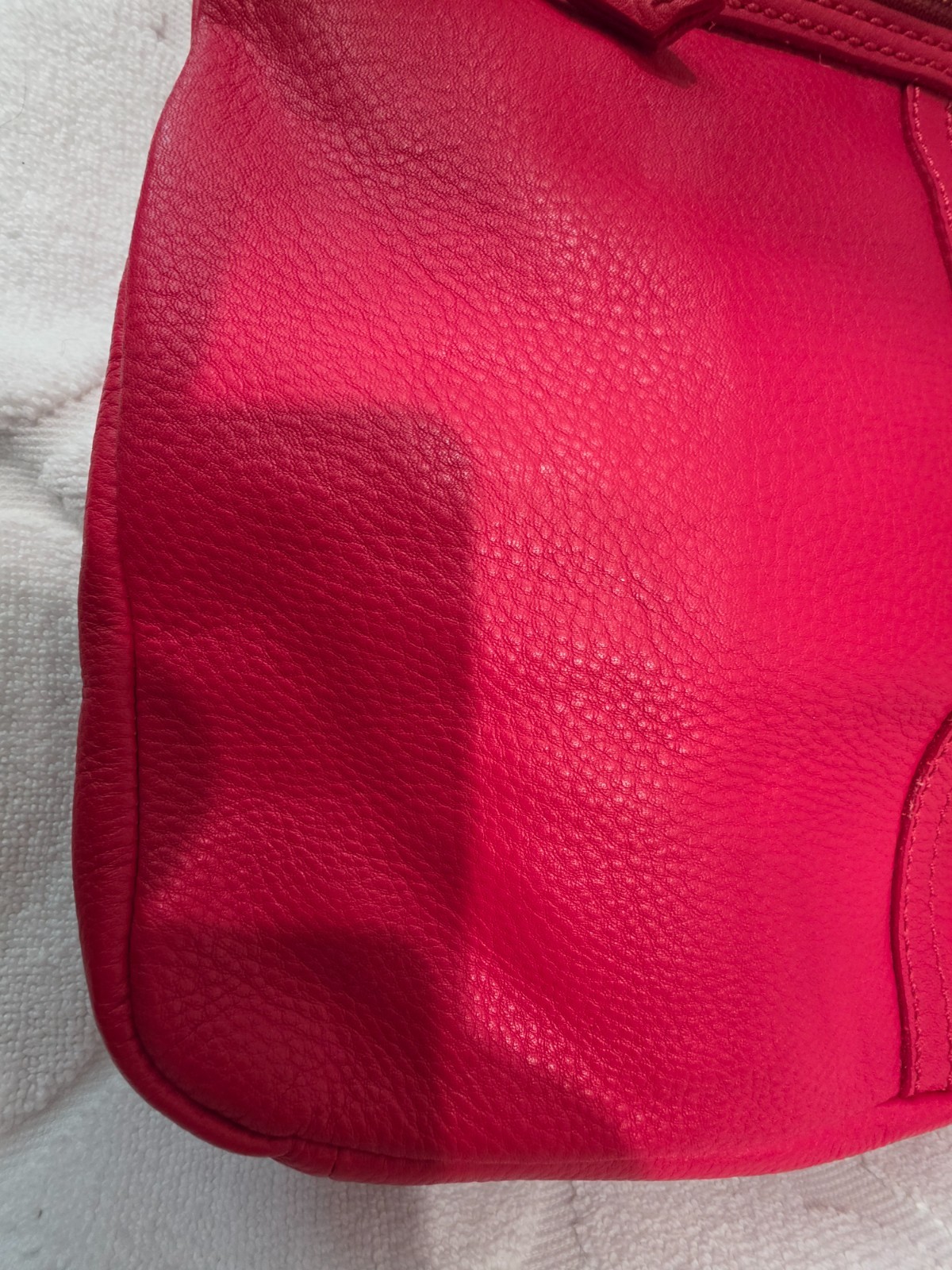 Fossil Tara Cherry Red Leather Shopper Shoulder Bag