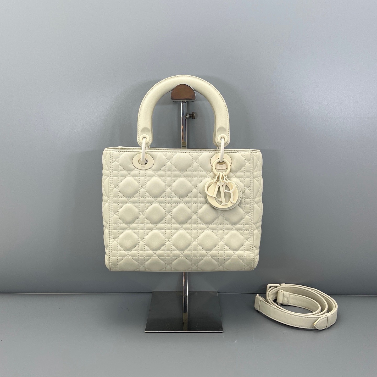Dior Lady Dior Medium Cream White Lambskin Cannage Top Handle Crossbody Bag