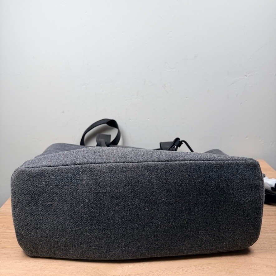 Lululemon Go Wild All Day Tote Gray Large Shoulder Gym Travel Handbag Wool Blend