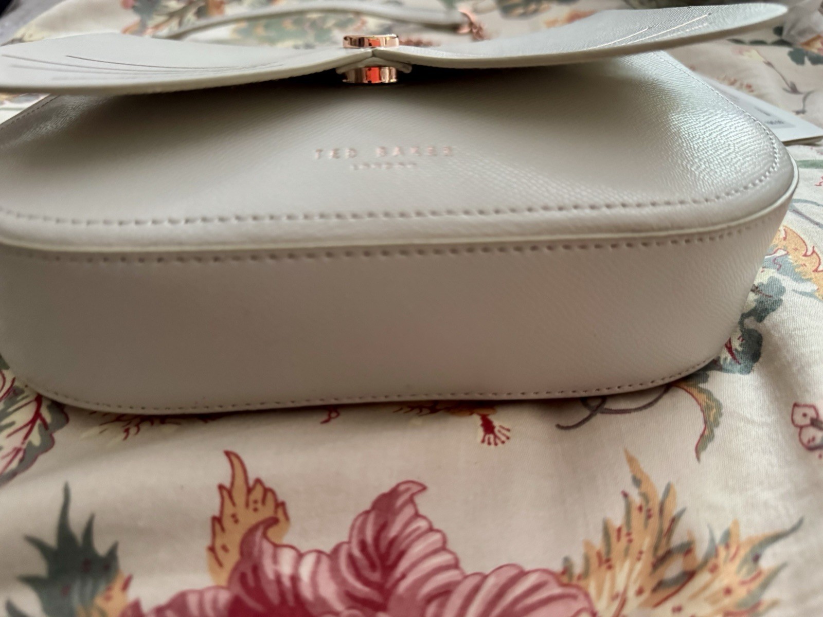 NWT Ted Baker London Feline Cat Leather Crossbody, White
