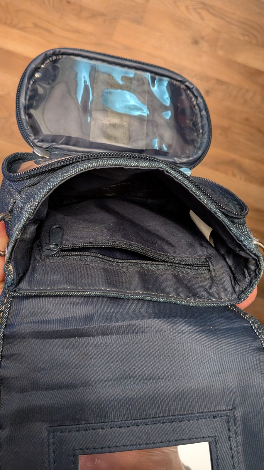 Mudd Denim Y2K Crossbody Handprint 4 Card plus ID Window w/Mirror and Zippers