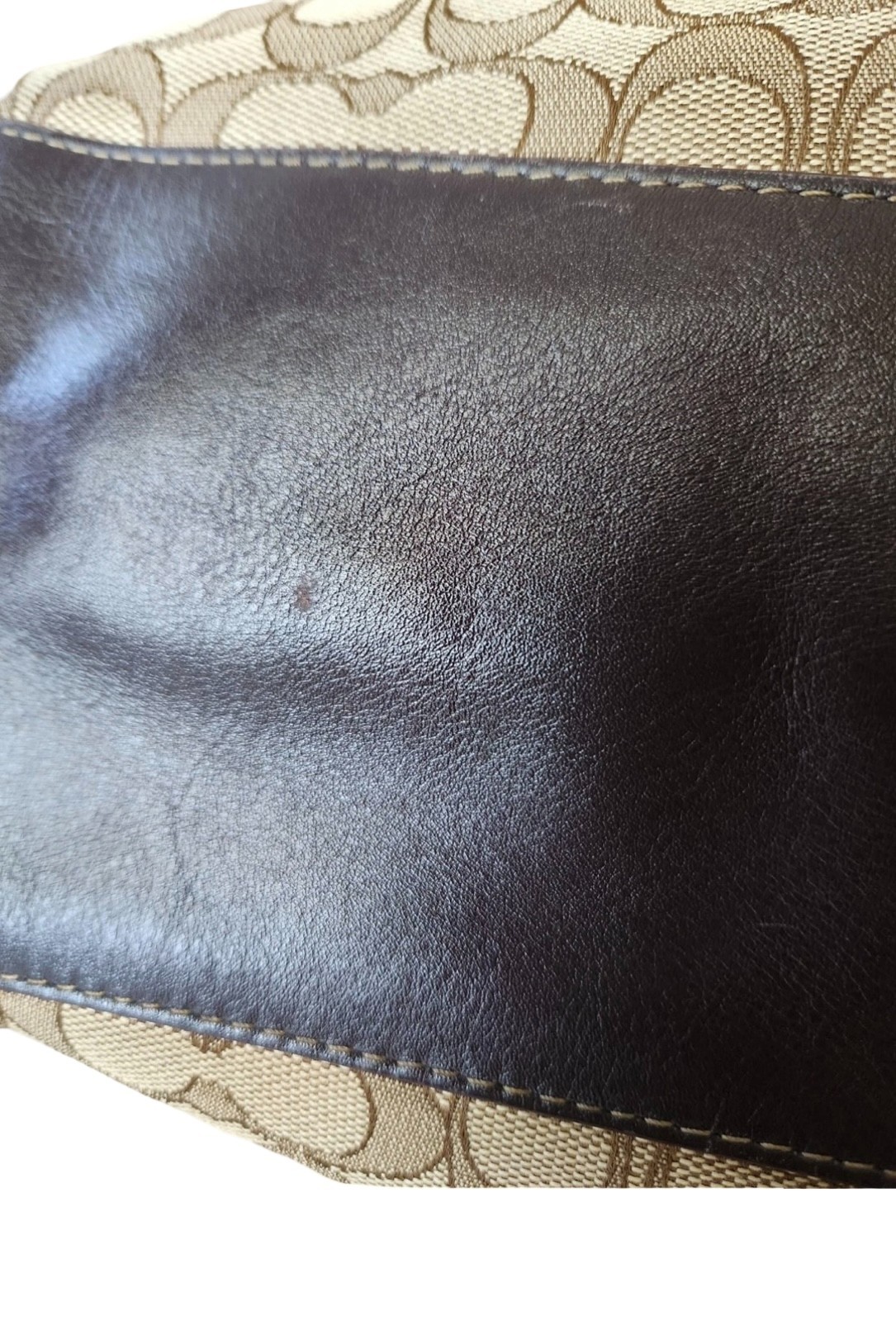 COACH SIGNATURE MADISON CARLYLE SHOULDER BAG | KHAKI & BROWN | F56221
