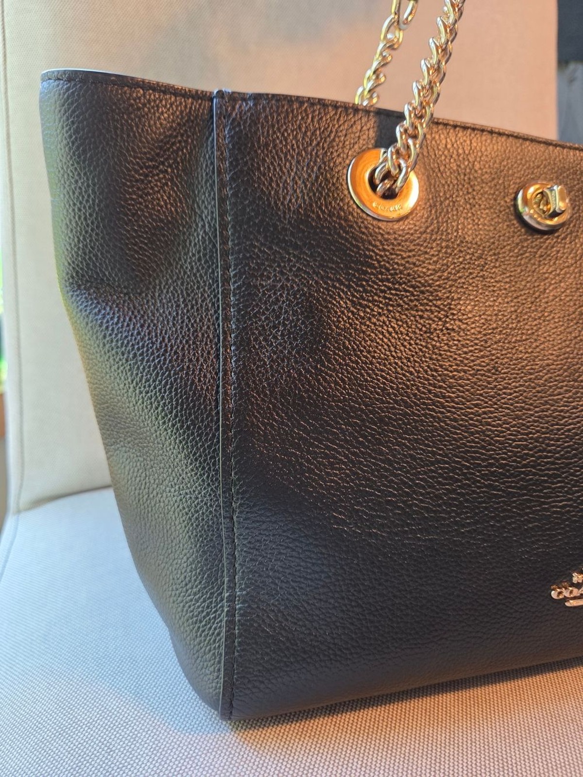 COACH Black Pebbled Leather Turnlock Chain Tote Bag 27 – Style 57107