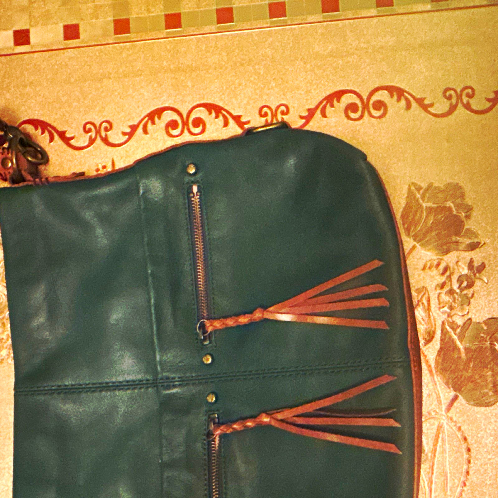 Teal & Brown Crossbody Bag Tassel Zip Lined Inner Pockets Detachable Strap