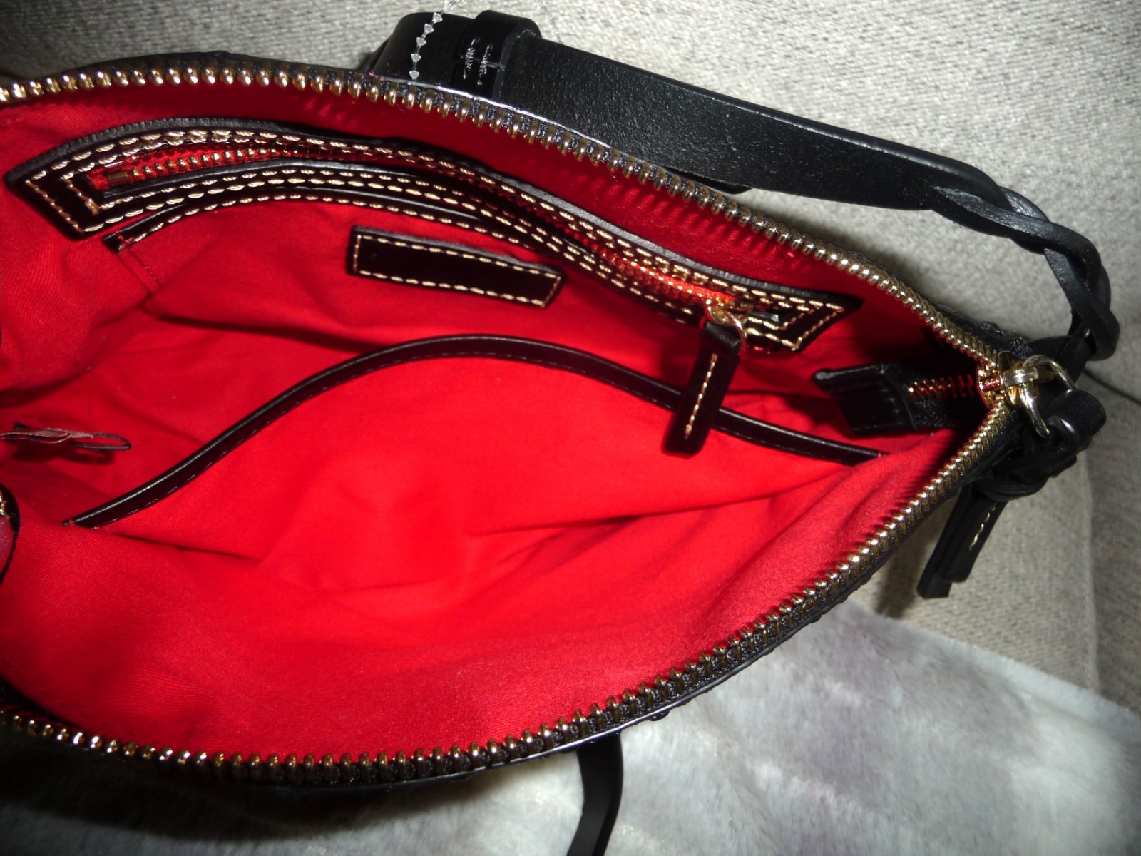 BEAUTIFUL NWOT $229 DOONEY BOURKE SUKI BLACK LEATHER OSTRICH PRINT CROSSBODY BAG