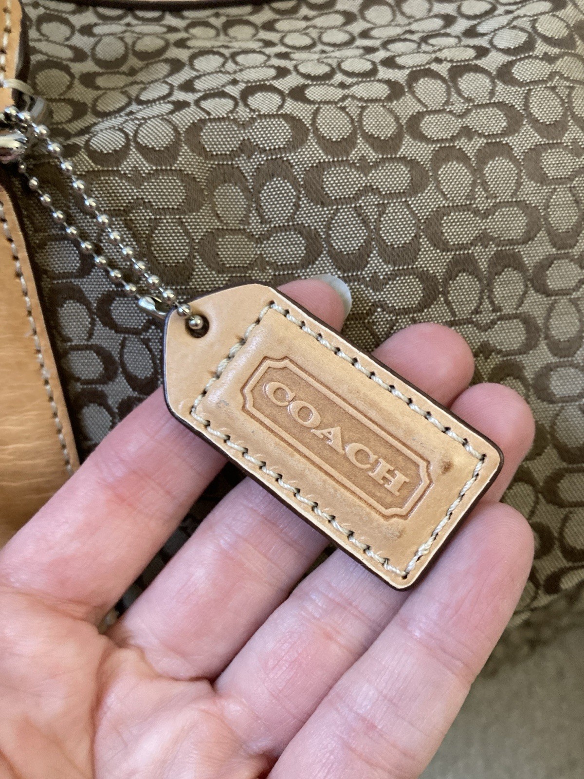Genuine Coach Signature Duffle Bag – Brown/Tan with Tan Leather Trim F77013