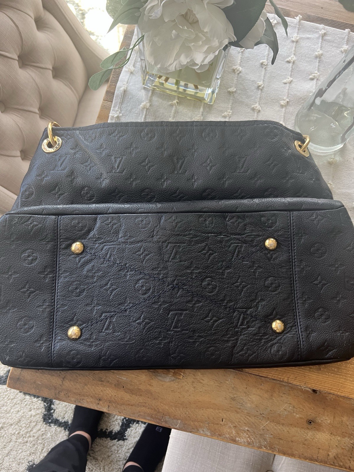 Louis Vuitton Artsy Tote MM Navy Leather Empriente