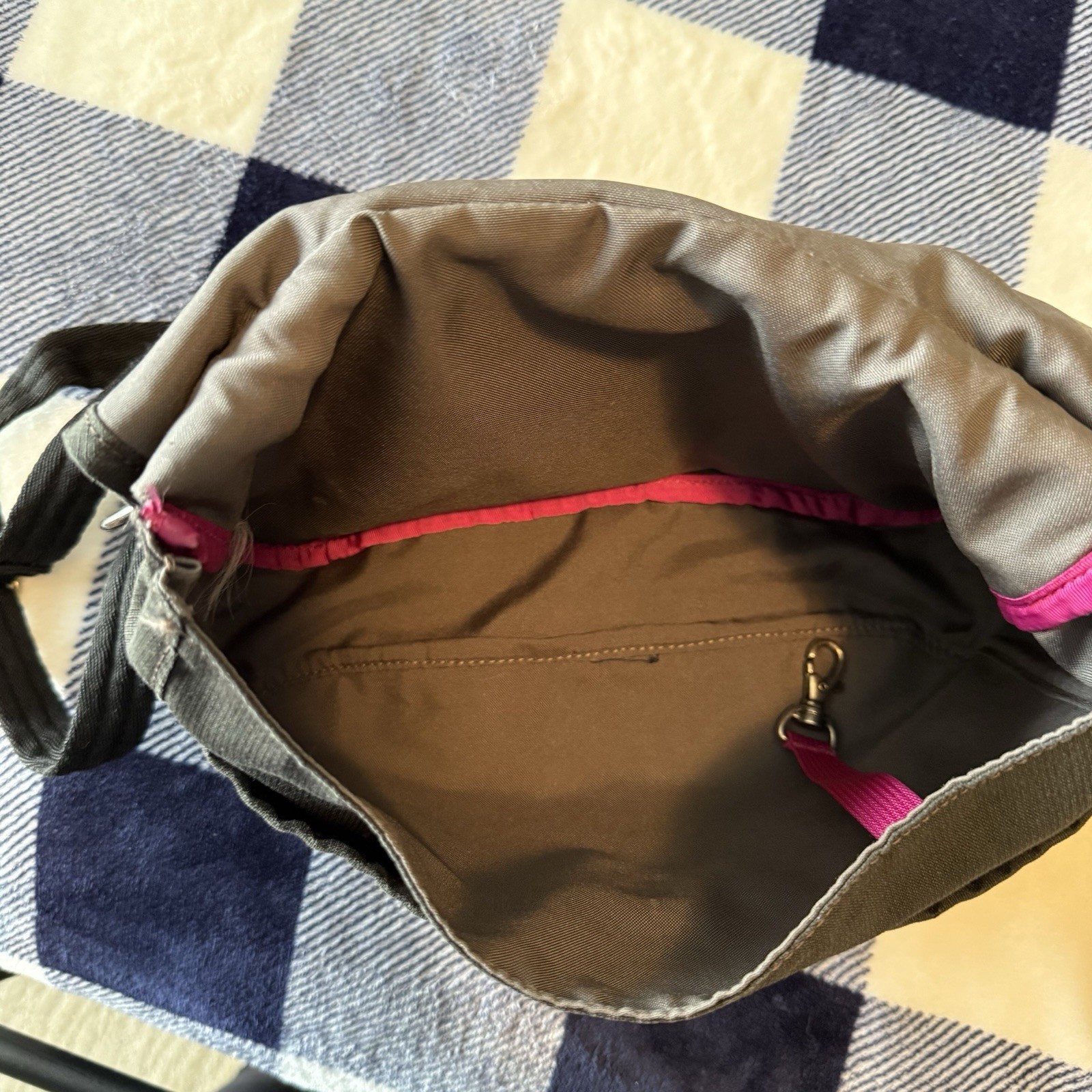 REI Parkrose Convertible Purse Dark Gray Travel Hiking Crossbody Bag Adjustable