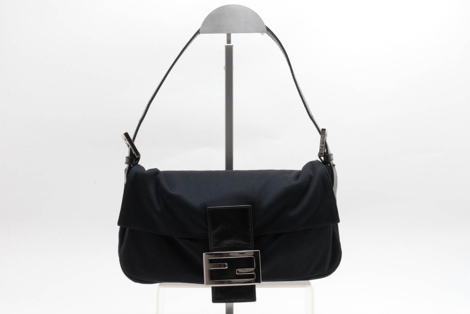 FENDI Mamma Baguette Shoulder Bag Black