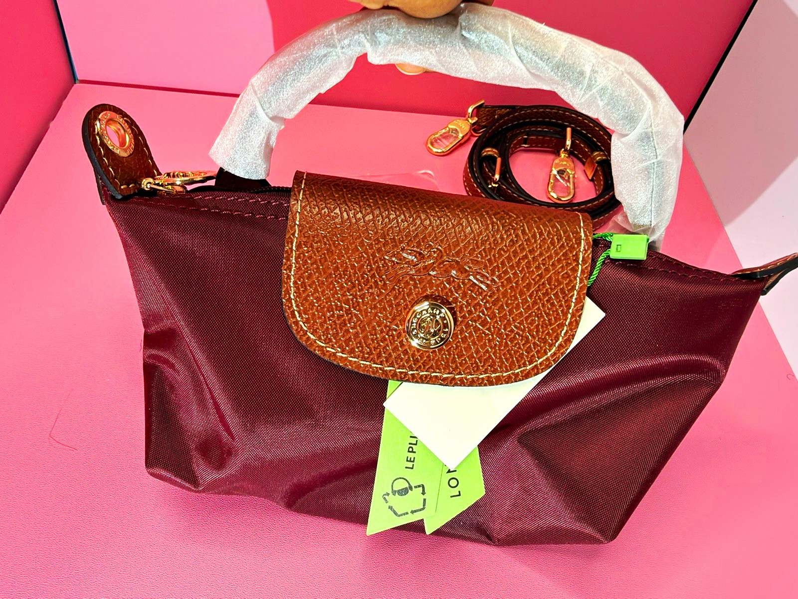 Longchamp Burgundy Small Top Handle Bag Zip Snap w/ Adjustable Detachable Strap