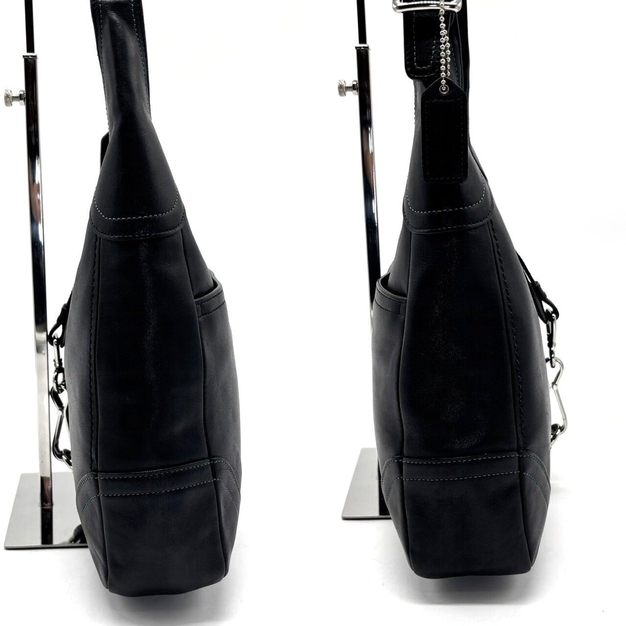 Coach Y2K Black Leather Hobo Shoulder Bag Silver Hardware Unisex 11.8in