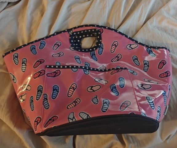 Fit & Fresh Travel Bag Beach Summer Flip Flop Pattern / Polka Dot Interior