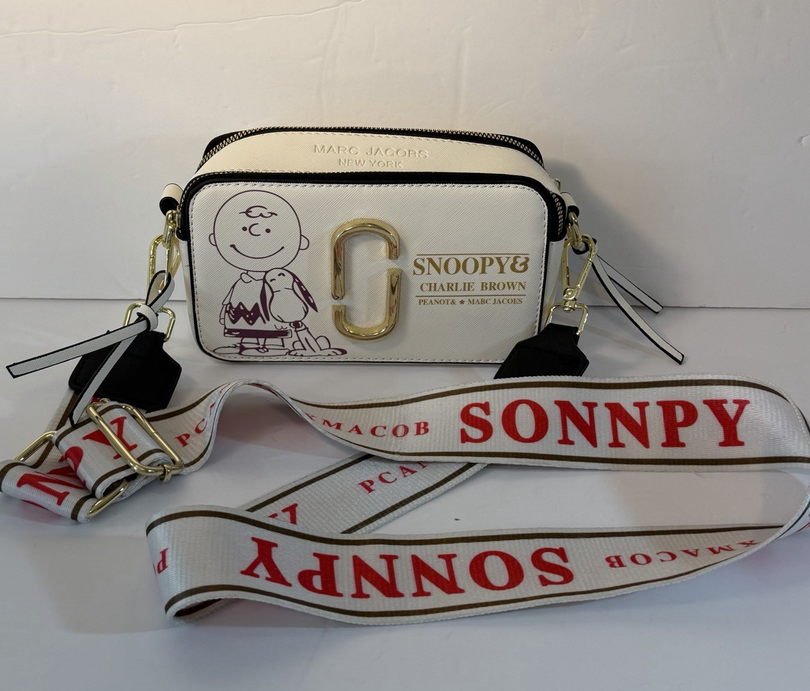 Marc Jacobs Snapshot Peanuts Snoopy collaboration Shoulder Crossbody camera Bag