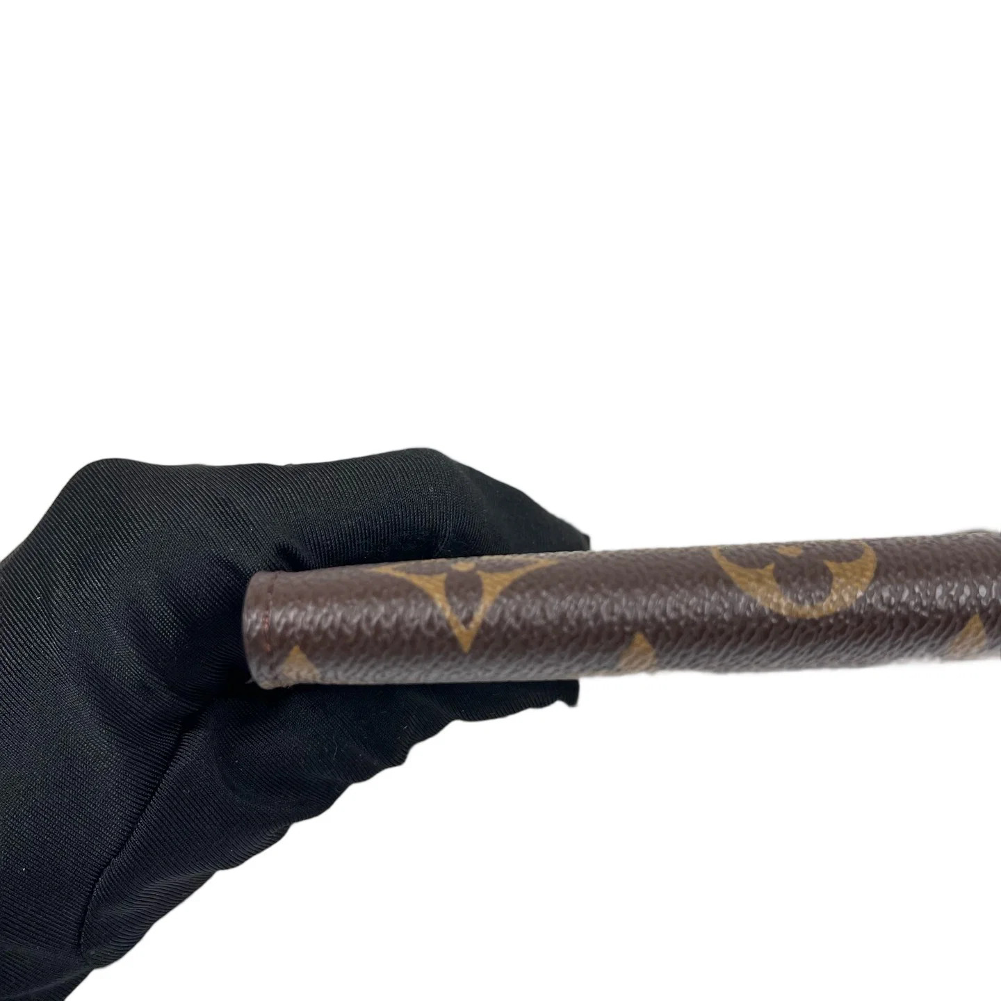 Louis Vuitton Passport Cover Brown Red Monogram (dh071726f6r)