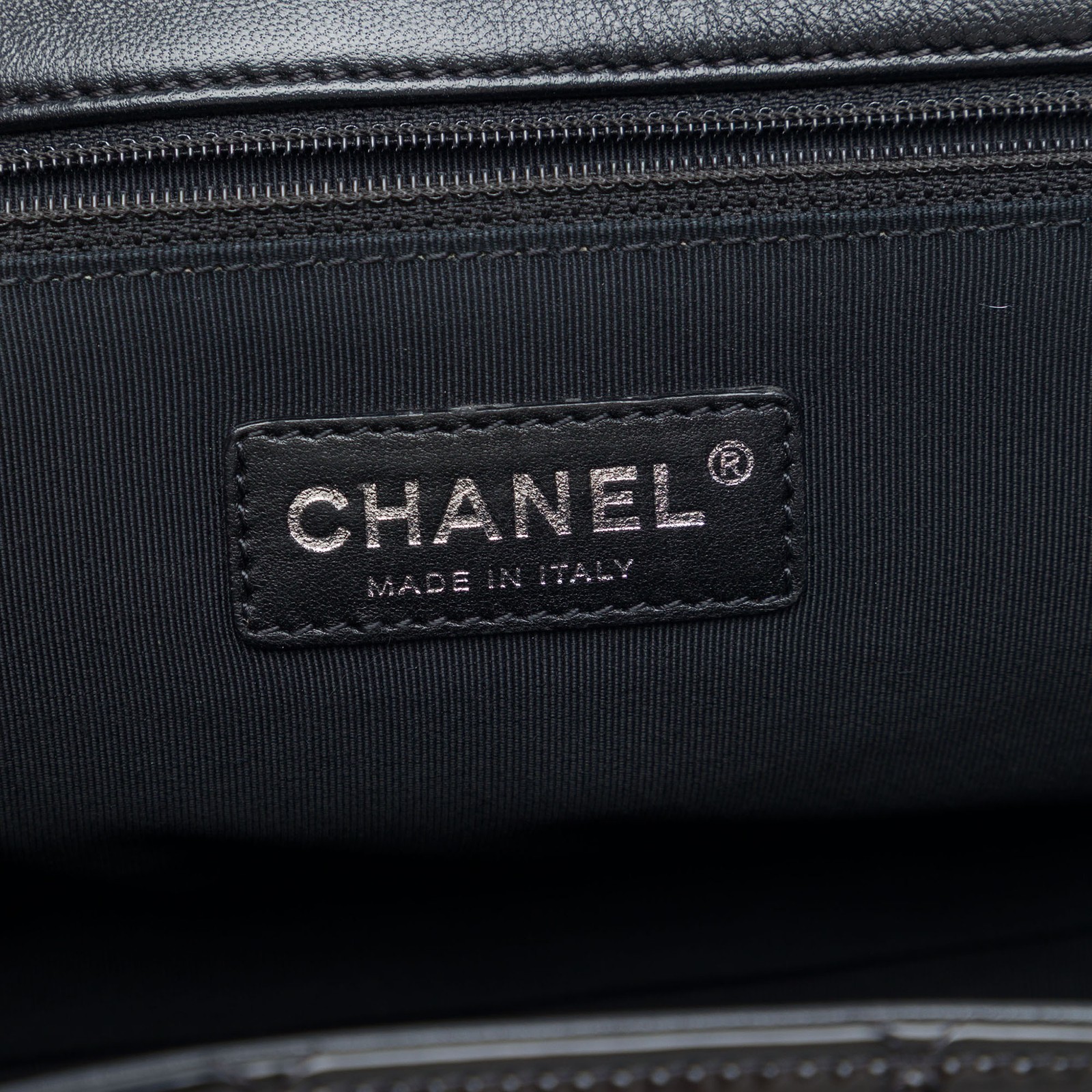 Chanel Quilted Patent Reissue 2.55 Accordion Flap Pre-Loved Shoulder Bag Black