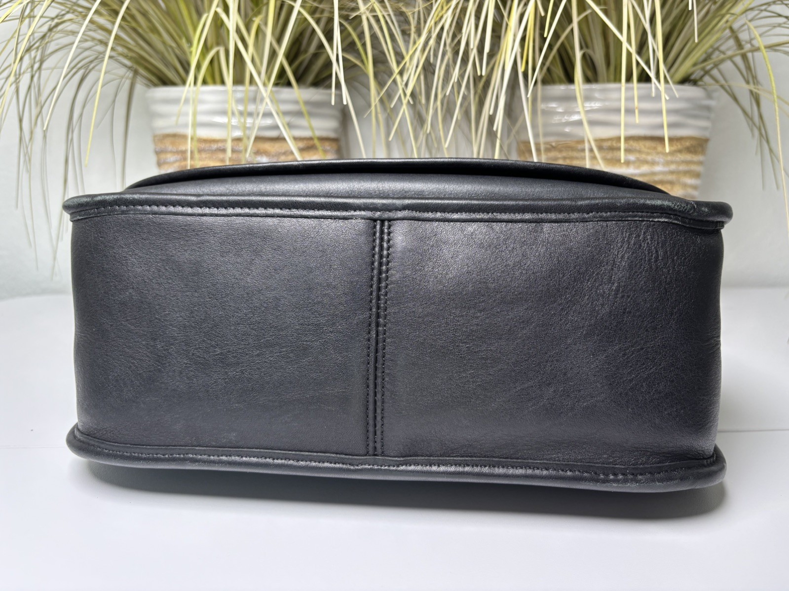 Vintage Coach 9951 Patricia Legacy Courier Crossbody Blk Leather Origional Owner