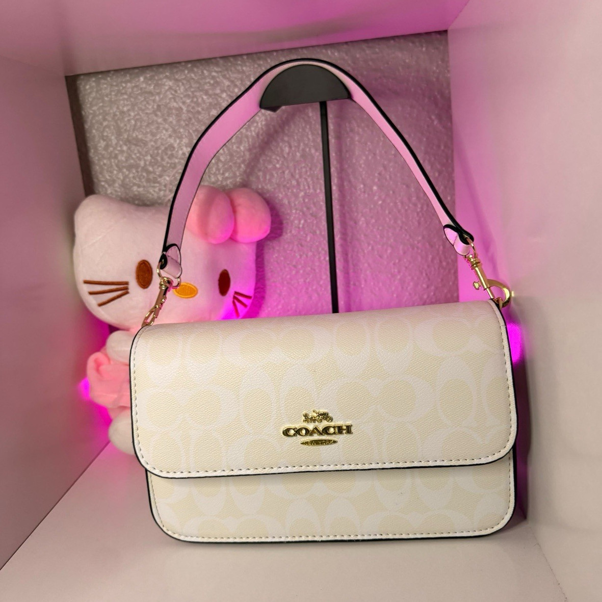 Coach Signature Logo Small Shoulder Bag White/Beige Snap, Detachable Strap