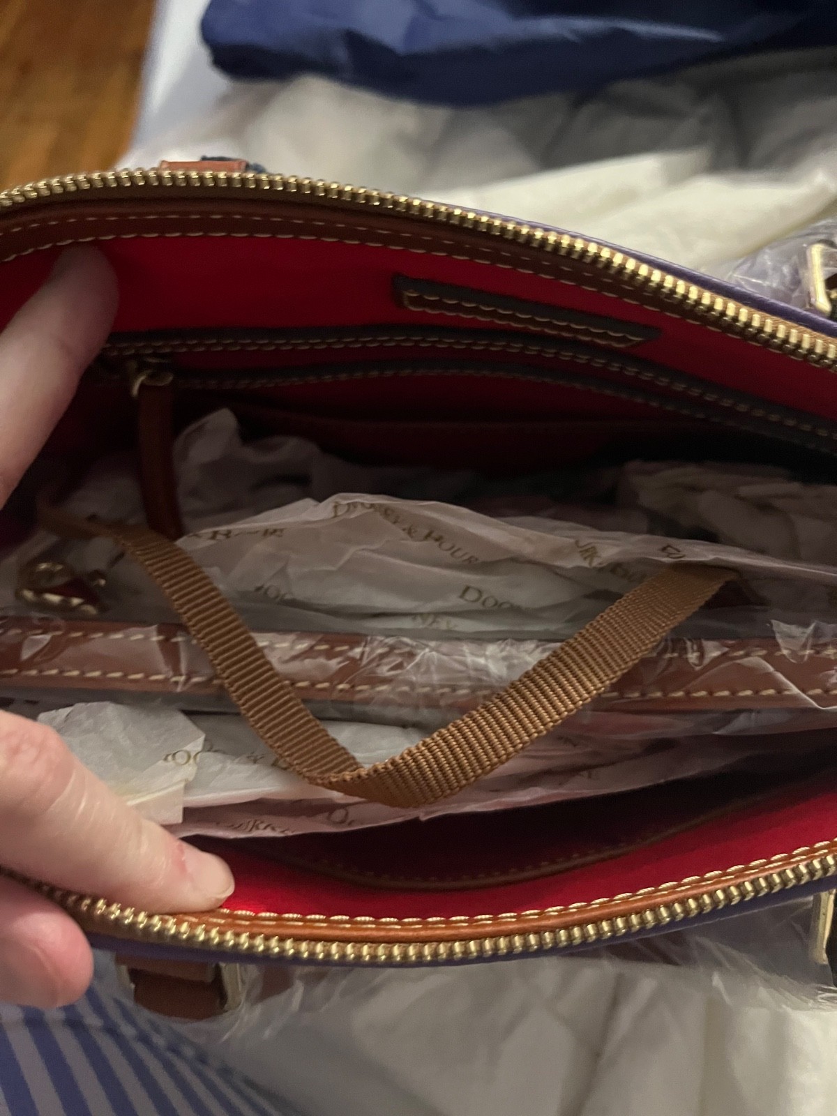 Dooney Bourke Beige Pebble Grain Zip Zip Satchel 10×11.75×5.25 Vintage Style