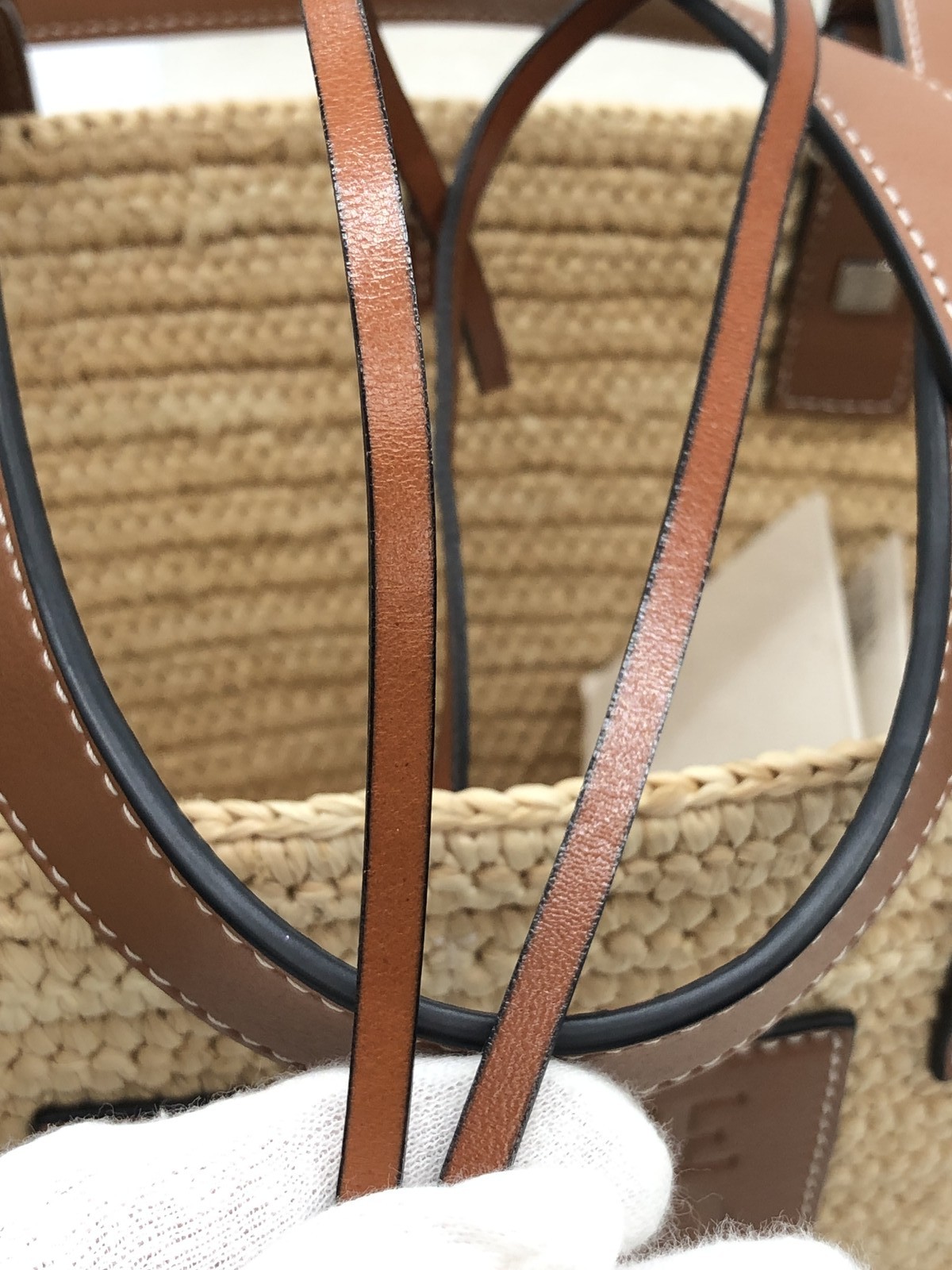 LOEWE Elephant Basket Bag Raffia Calfskin Small Tan Brown Shoulder Tote Mint