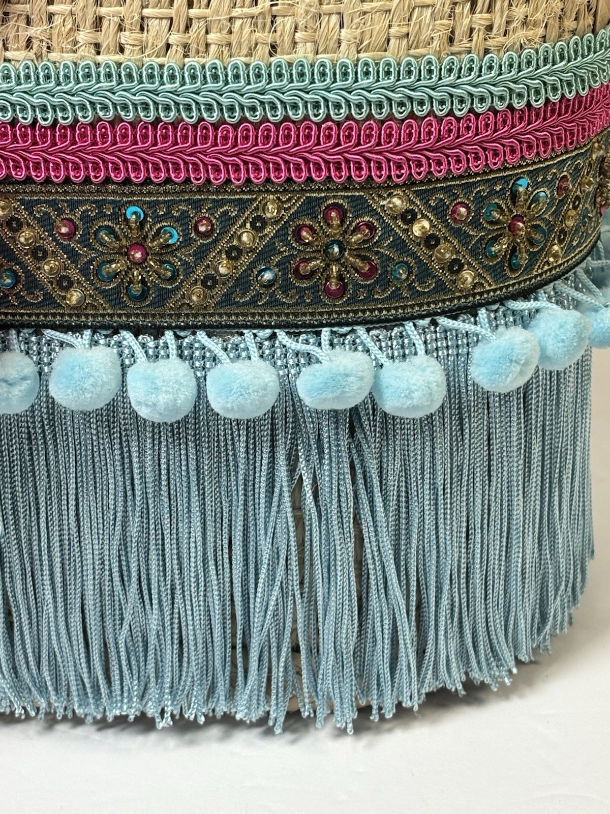 Amanda Tierra Straw Tote Beach Bag Purse Fridge Pom Pom Artisan Bohemian 13×11