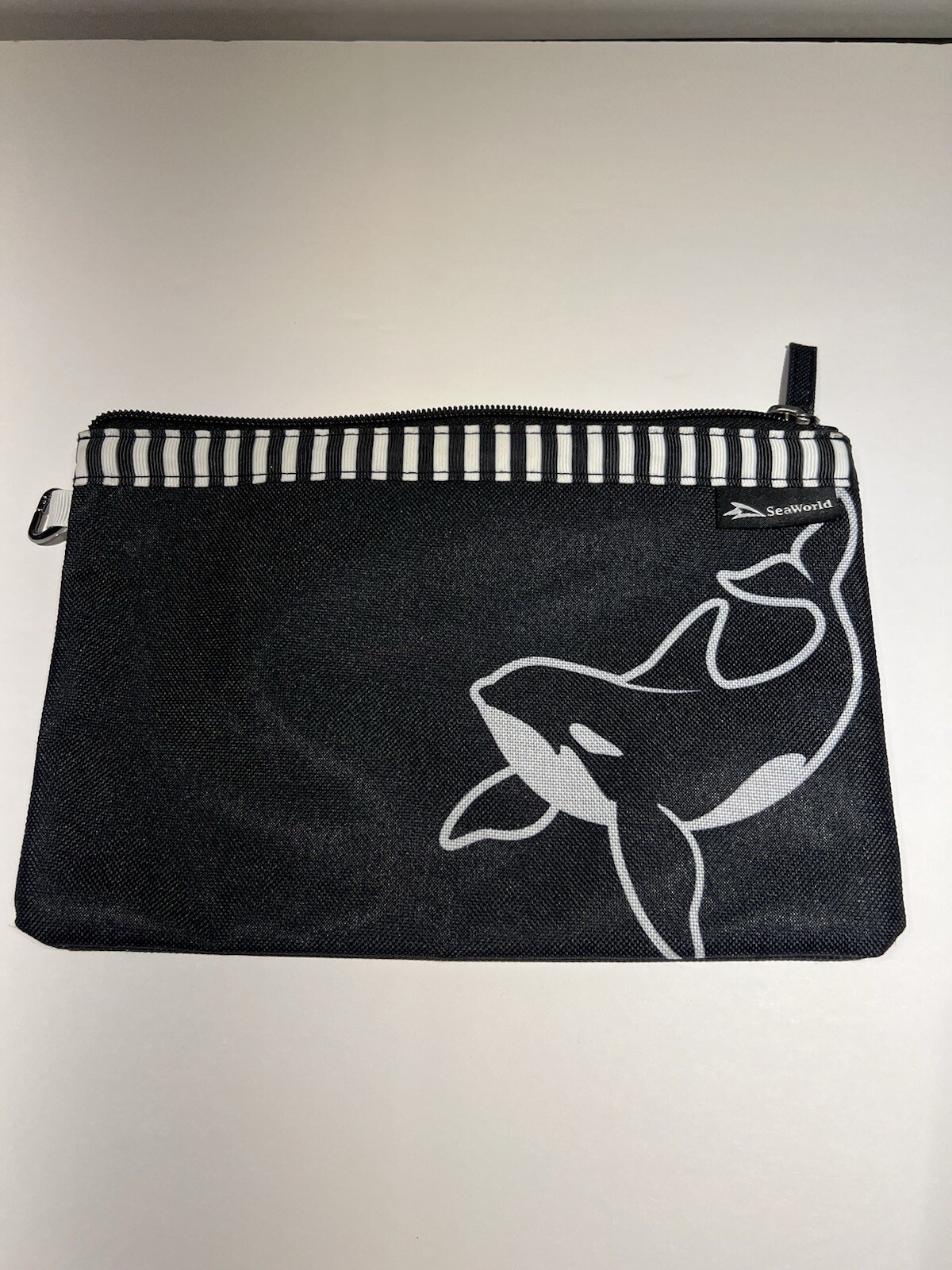 Sea World Killer Whale Canvas Zip Black Lined Bag 10×7 Inch
