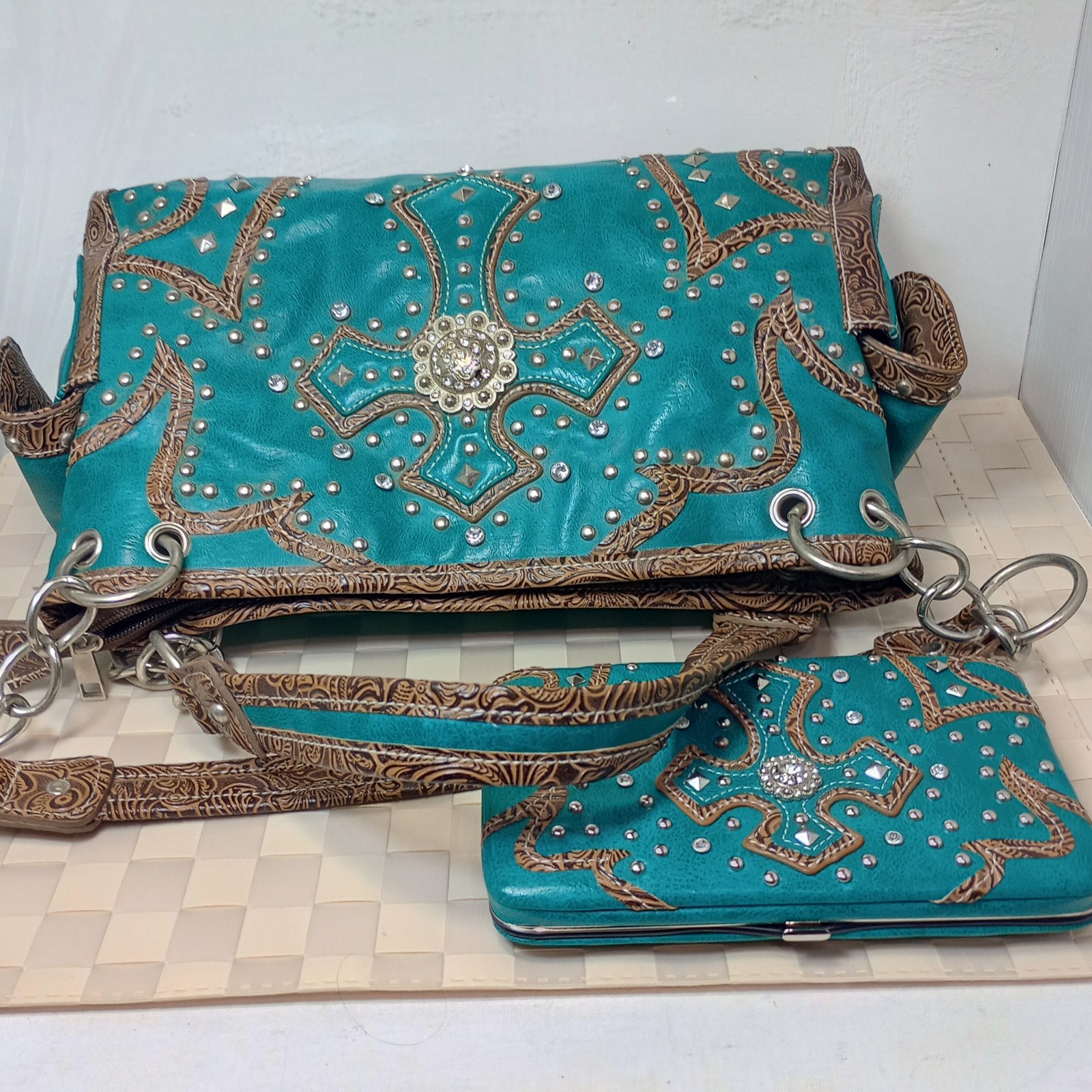 BHW Cowgirl Turquoise-Rhinestone-Cross- Shoulder Handbag with Decorative Wallet