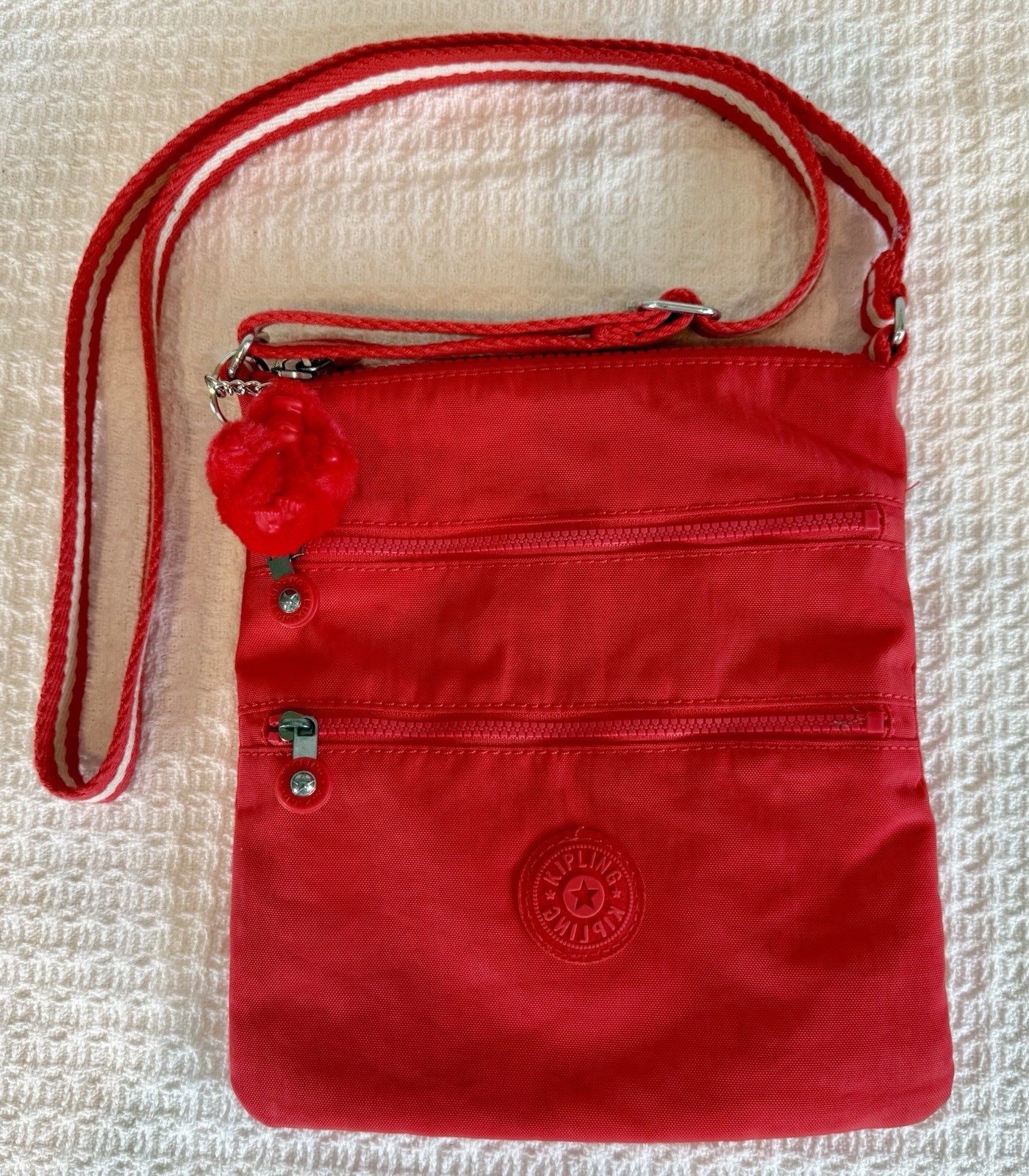 KIPLING Keiko Slim Nylon Cross Body Phone Bag Travel Red Rouge Monkey Keychain