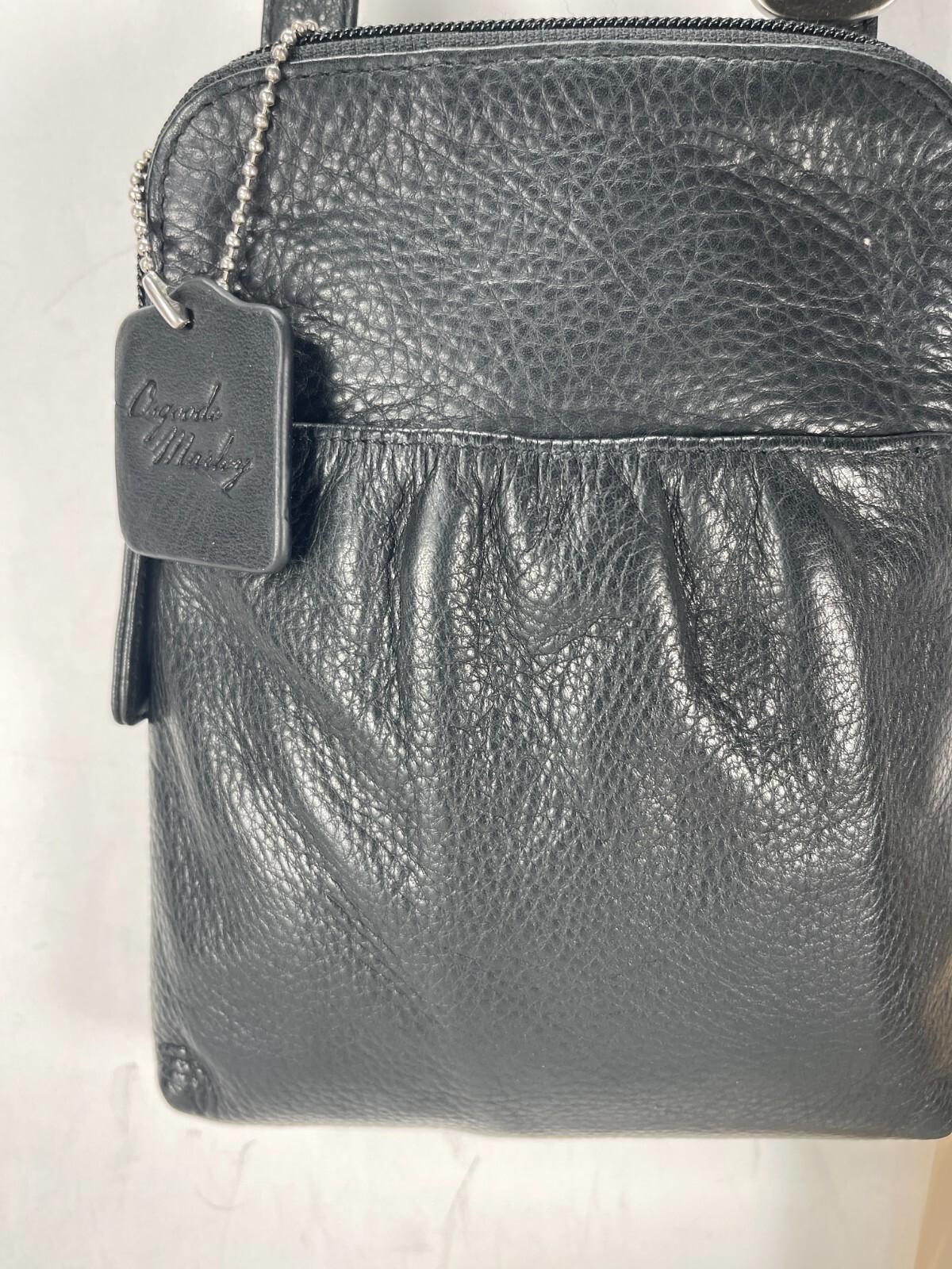 OSGOODE MARLEY N.H. RFID-NWT$ 88.00-MSRP $ 100.00-NO ONE HAS IT FOR LESS -A.I.
